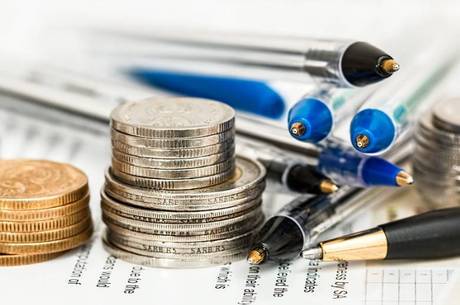 Brasileiros pagam R$ 2,1 trilhões de impostos em 2019
